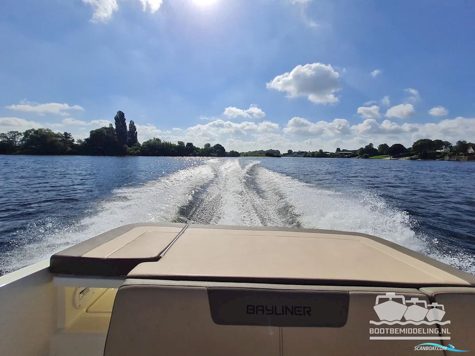 Bayliner VR6 Bowrider