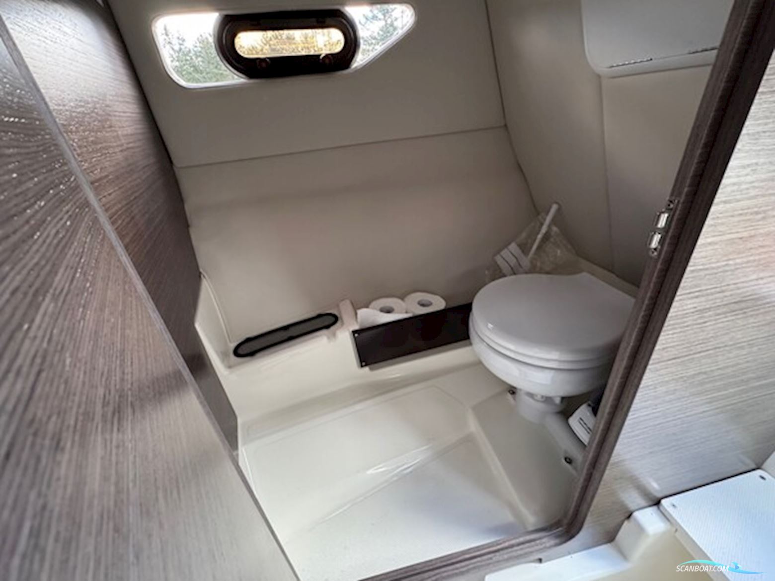 Bayliner VR6 Cuddy med F250 Mercury Verado AM DS XL V8 CF - SOLGT