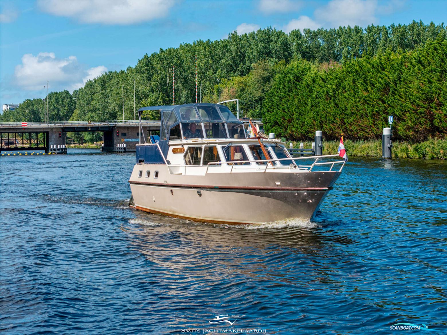 Beachcraft 10.50 AK Cabrio