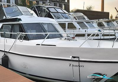 Beachcraft 1100 Lounge Motorboten 1984, met Thornycroft motor, België