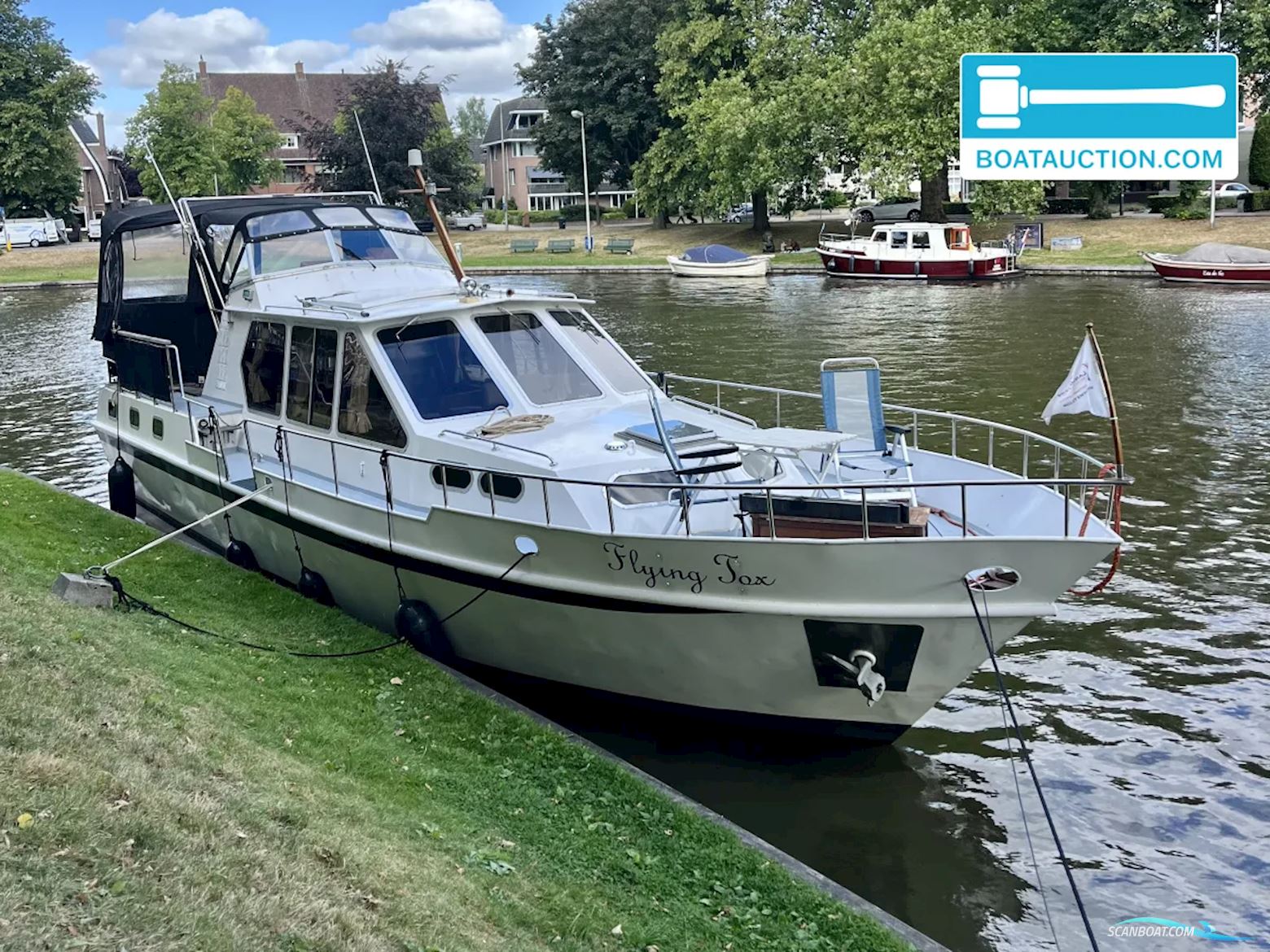Beachcraft 48 Motorboten 1990, met Ford Lehman Mermaid motor, The Netherlands