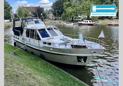 Beachcraft 48 Motorboten 1990, met Ford Lehman Mermaid motor, The Netherlands