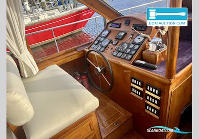 Beachcraft 48 Motorboten 1990, met Ford Lehman Mermaid motor, The Netherlands