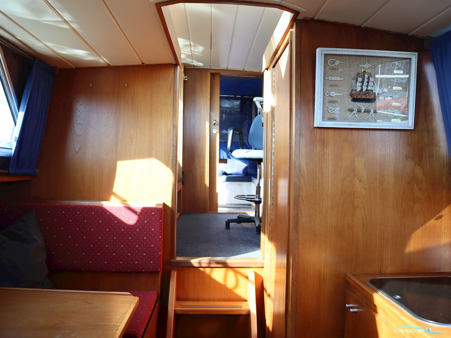 Beachcraft 850 Refit