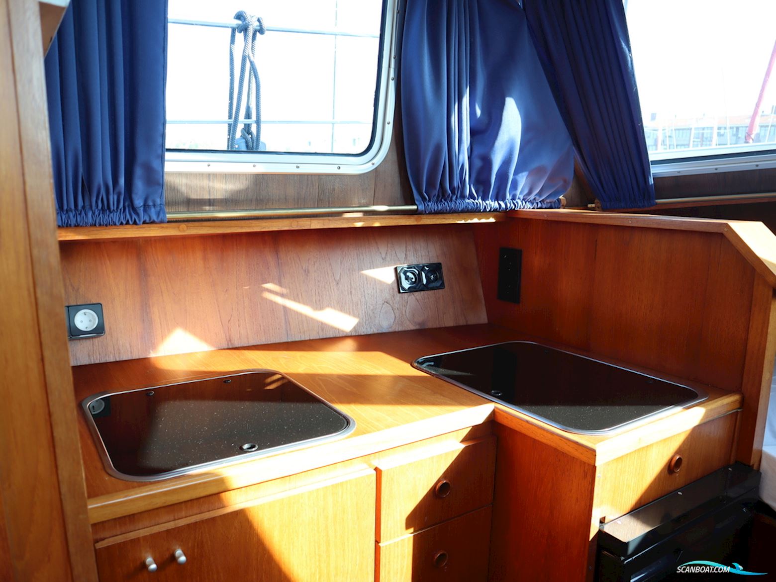 Beachcraft 850 Refit