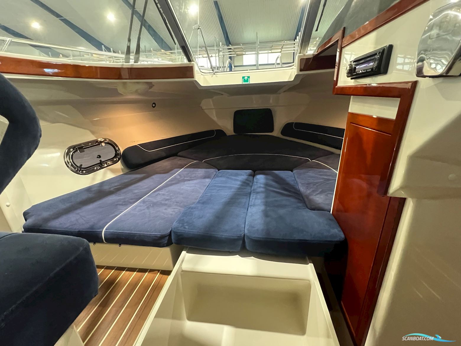 Begagnad Aquador 22 C -11