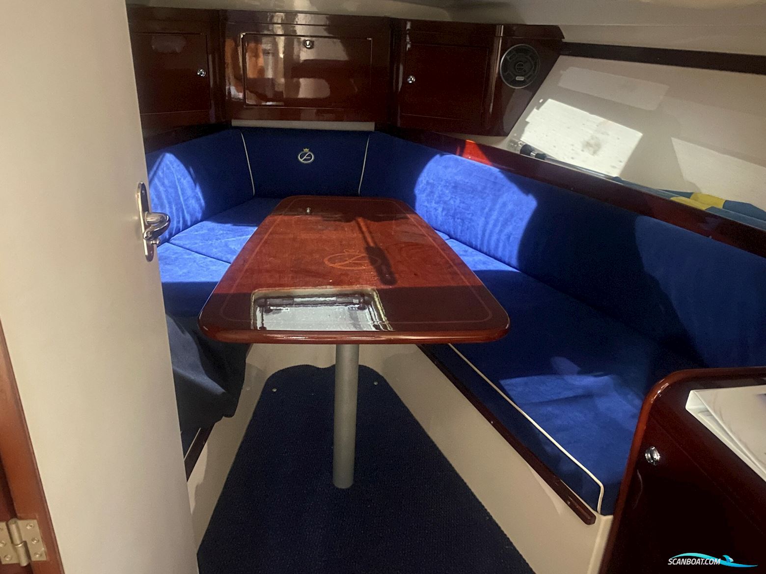 Begagnad Aquador 26 DC 2012