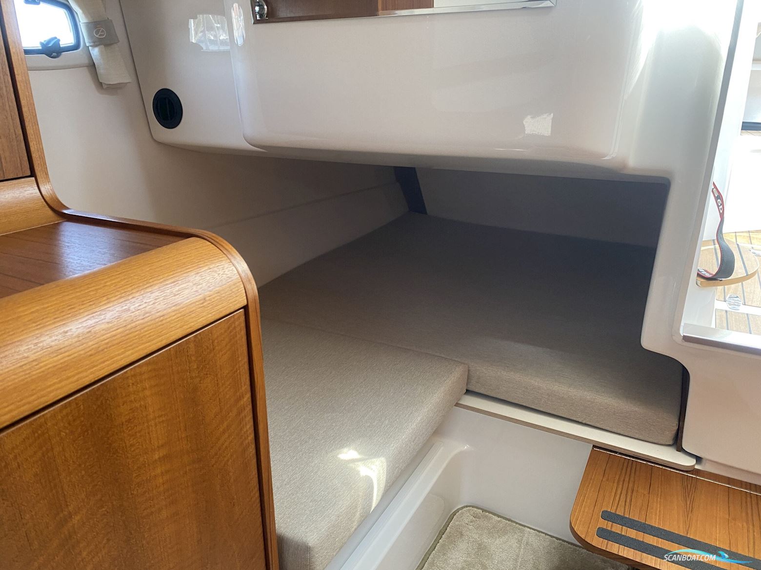 Begagnad Aquador 28 HT -21