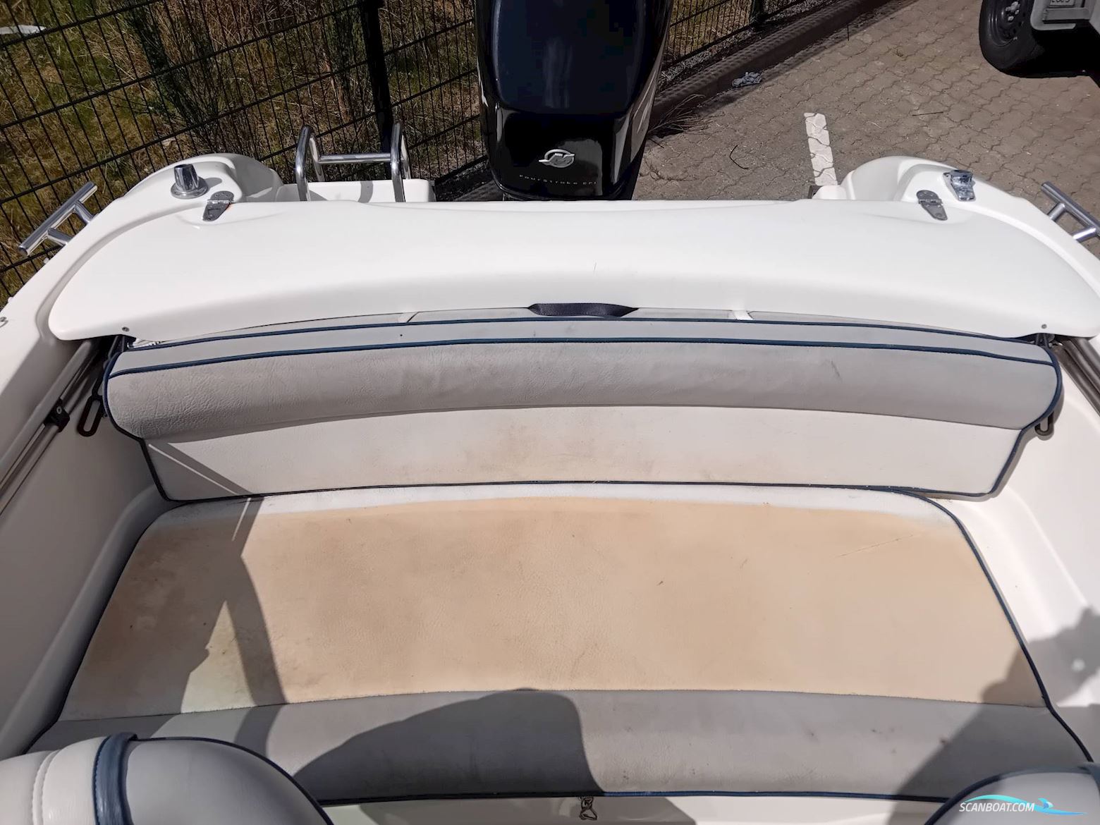 Bella 512 Excel Bowrider m/100hk Mercury 4-Takt Efi