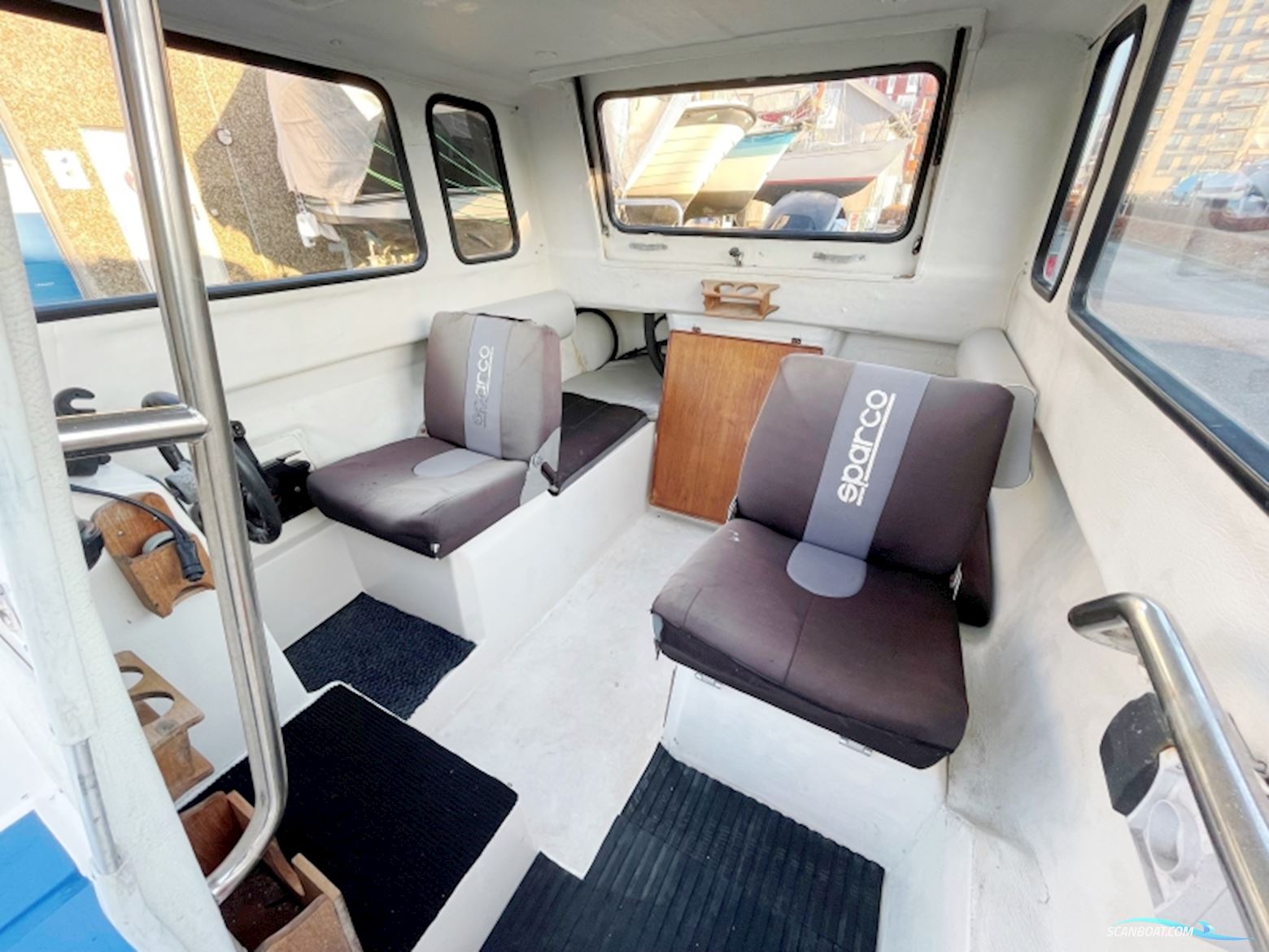 Bella 581 L Kabinebåd