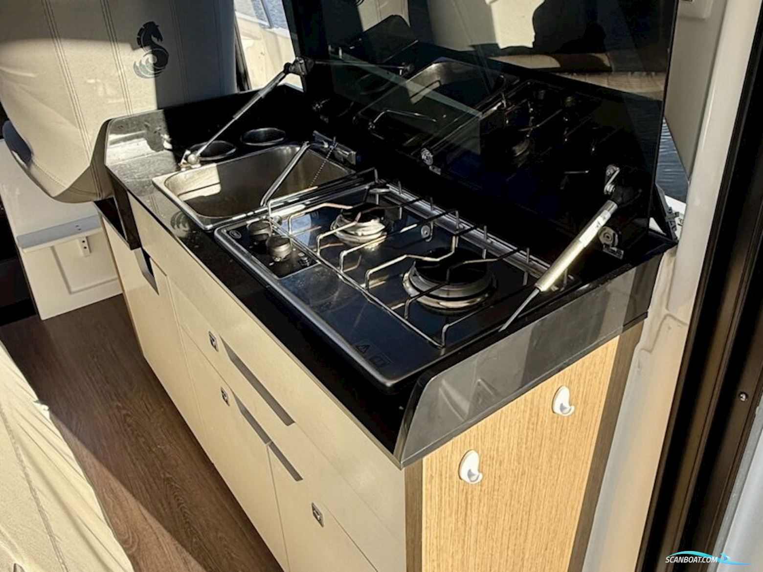 Beneteau  Antares 9