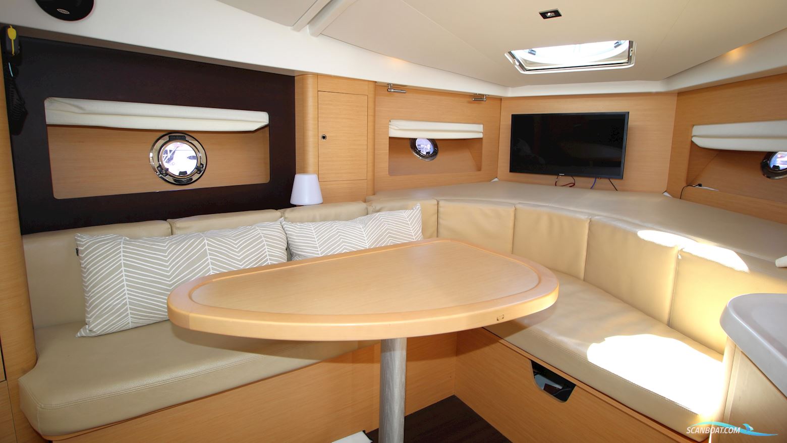 Beneteau 32 Monte Carlo Hard top 