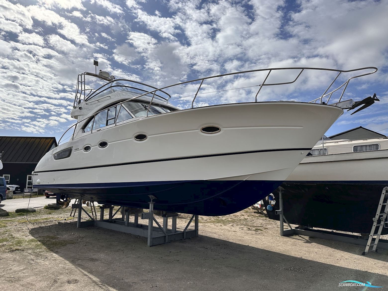 Bénéteau Antares 12