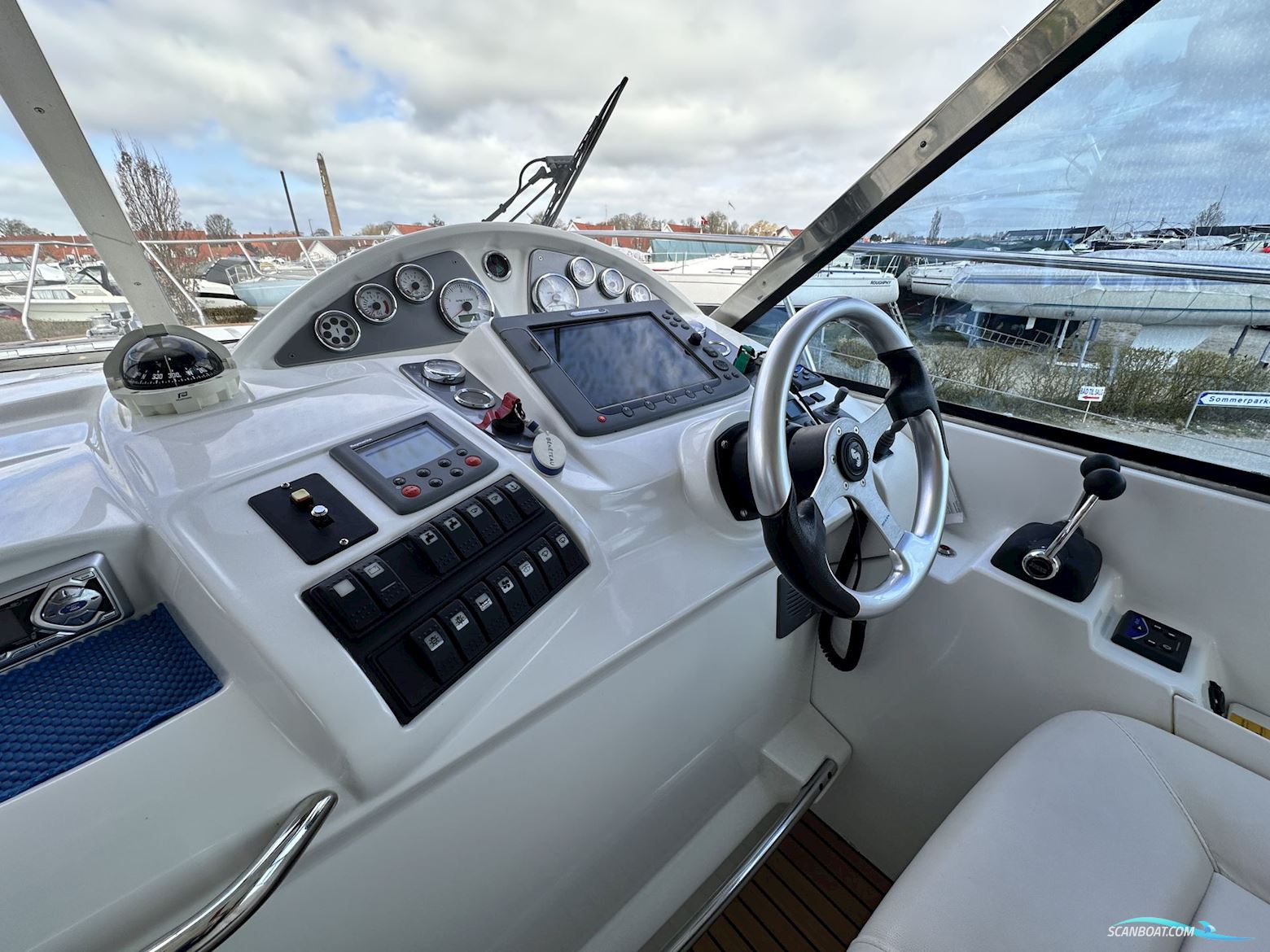 Bénéteau Antares 12