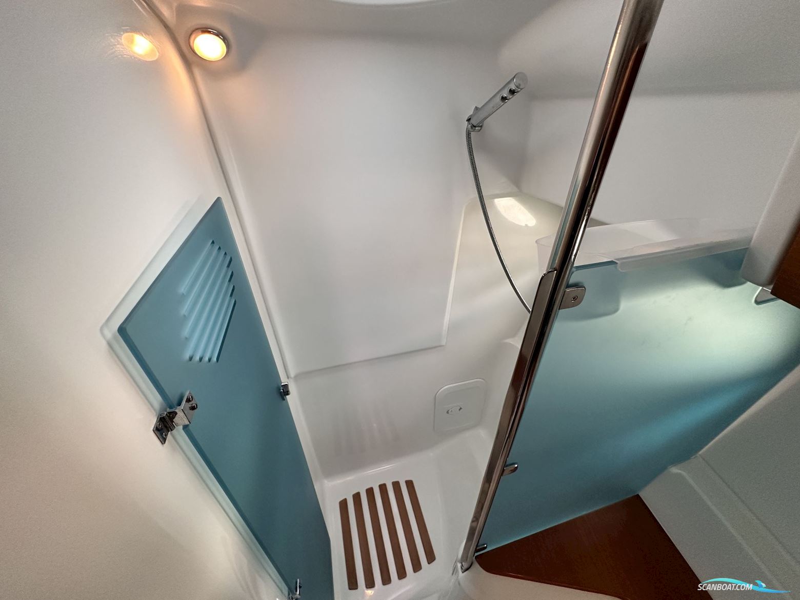 Bénéteau Antares 12