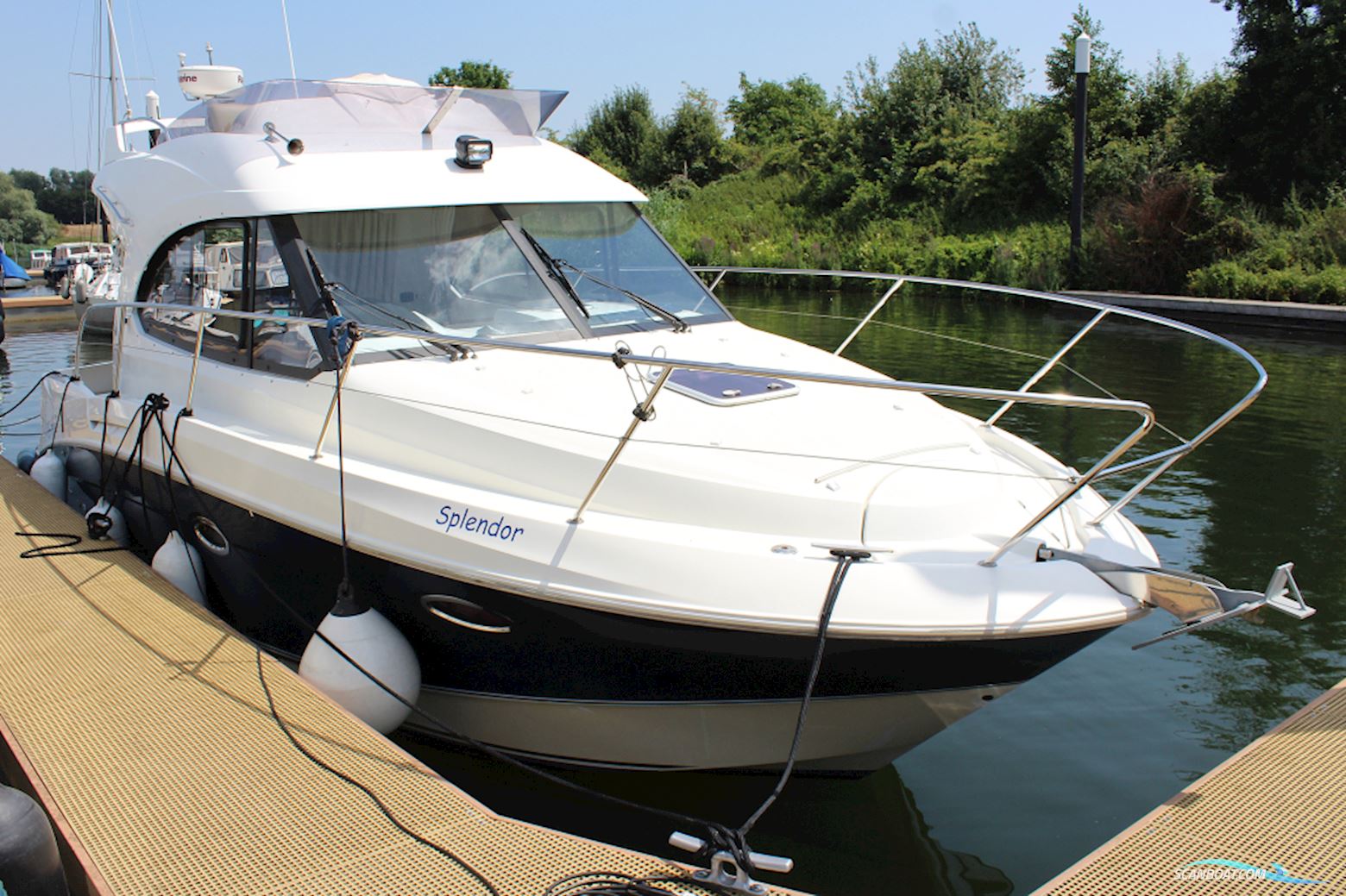 Beneteau Antares 30 Fly Motorboten 2010, met Yanmar motor, The Netherlands