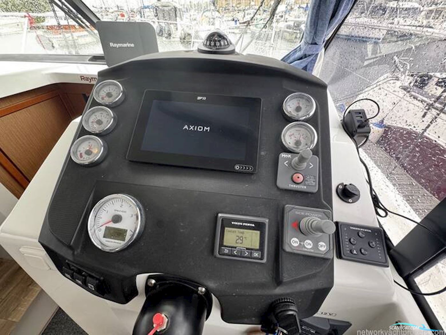 Beneteau Antares 30
