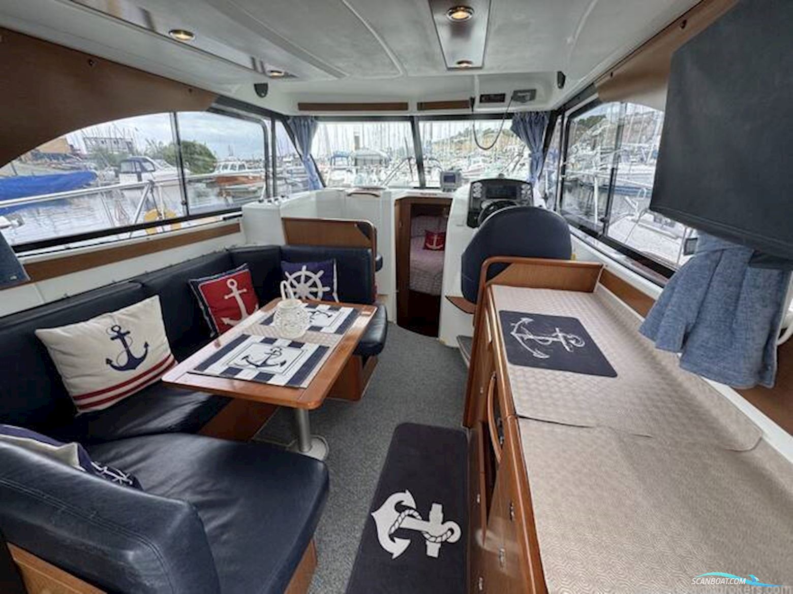 Beneteau Antares 30