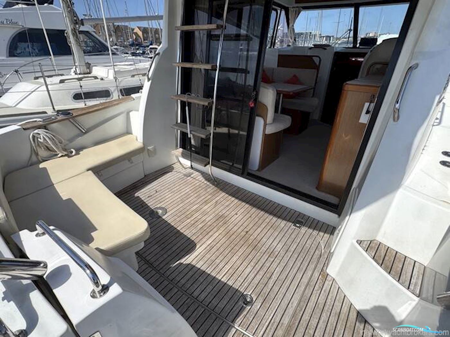 Beneteau Antares 30