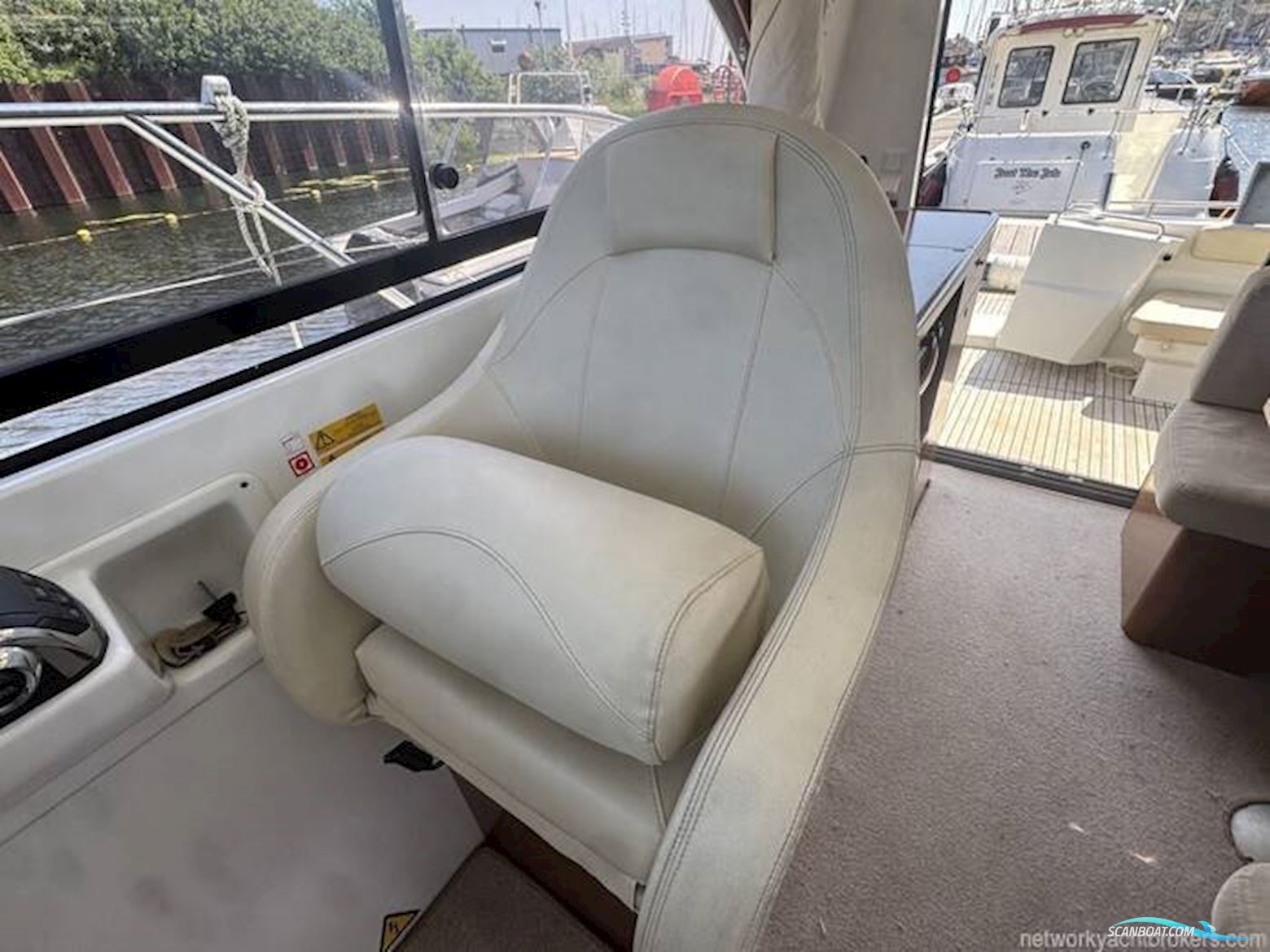 Beneteau Antares 30