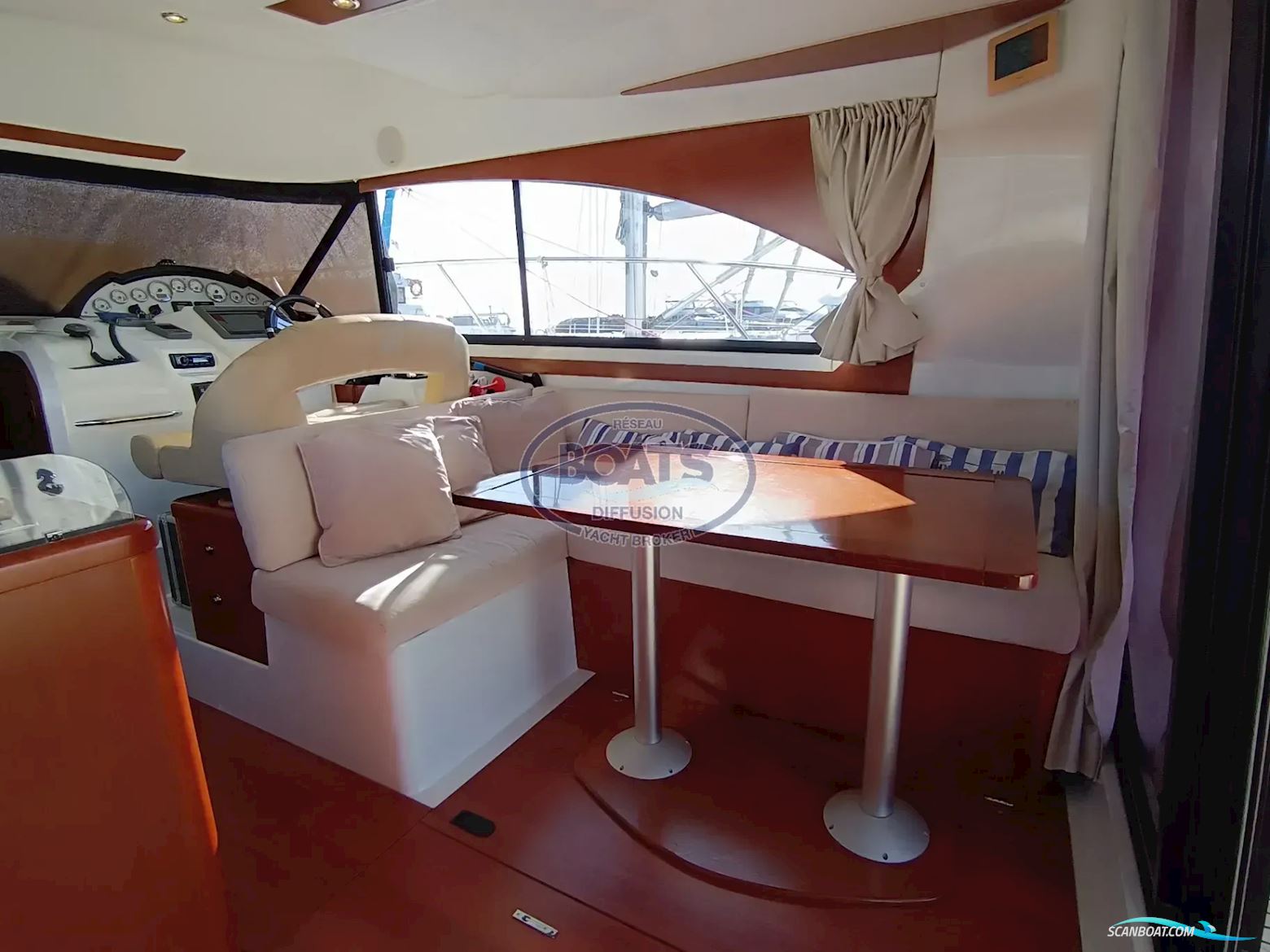Beneteau ANTARES 36 FLY