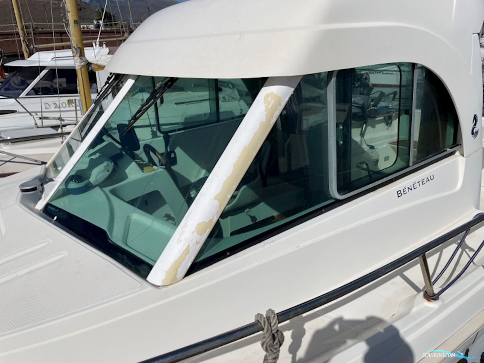 Beneteau Antares 650