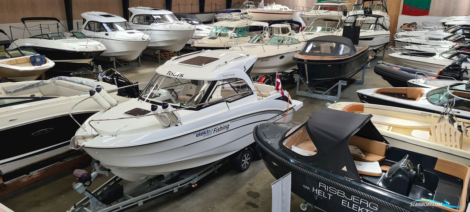 Beneteau Antares 7 Motorboten 2021, met Mercury motor, Denemarken