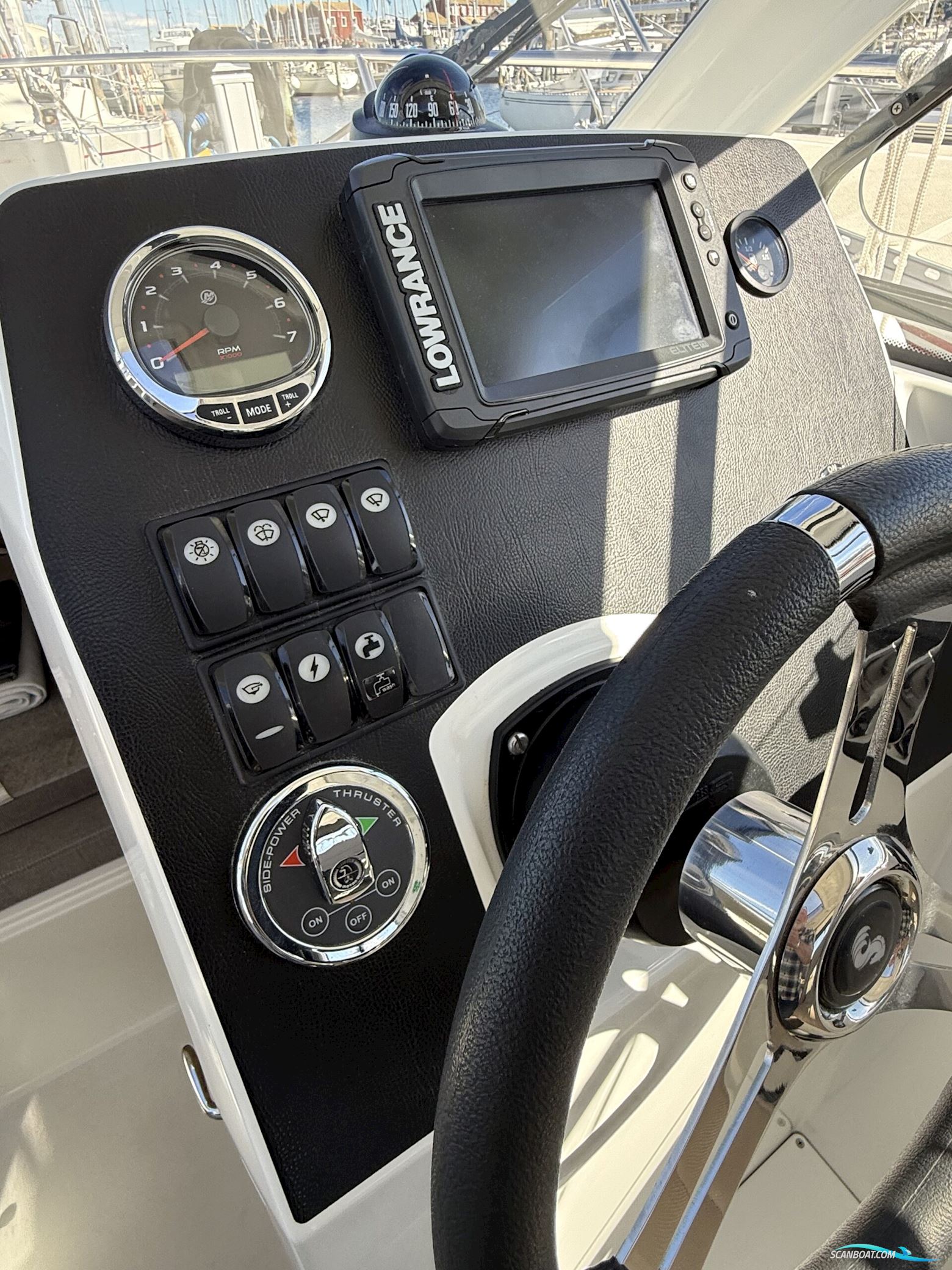Beneteau Antares 7