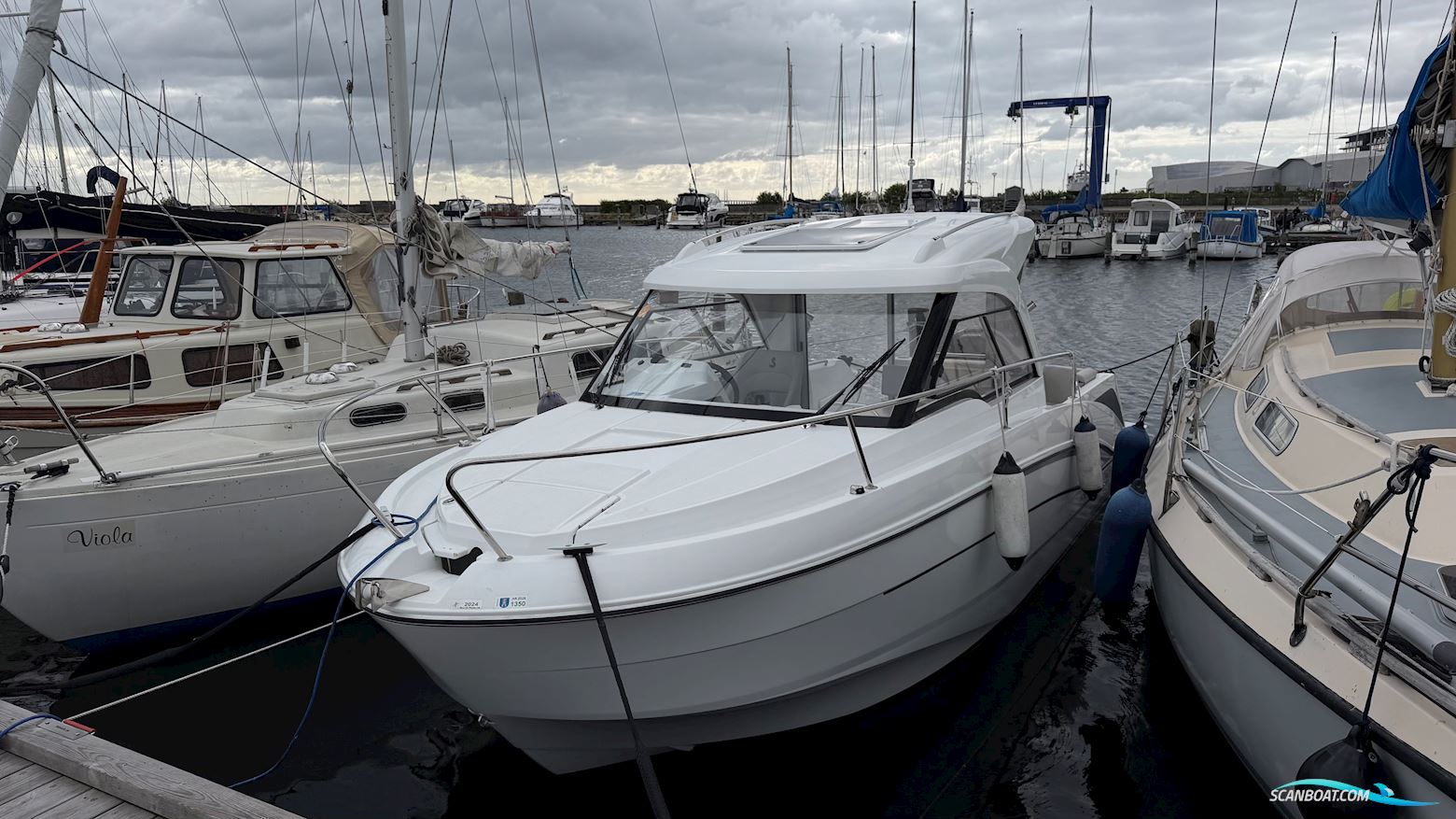 Beneteau Antares 7