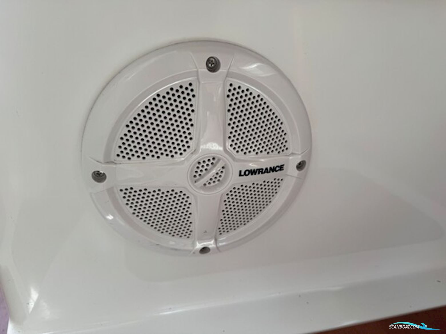 Beneteau Antares 780 Med 225 hk Yamaha-Efi 4 Takt V6 - Solgt