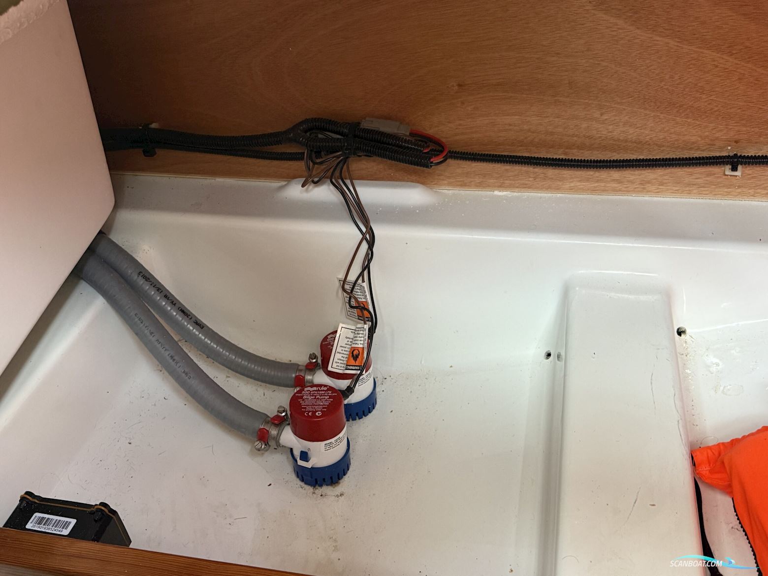 Beneteau Antares 780