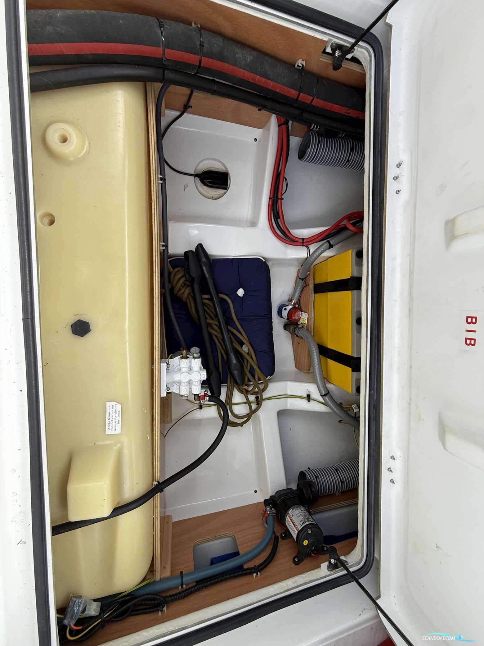 Beneteau Antares 780