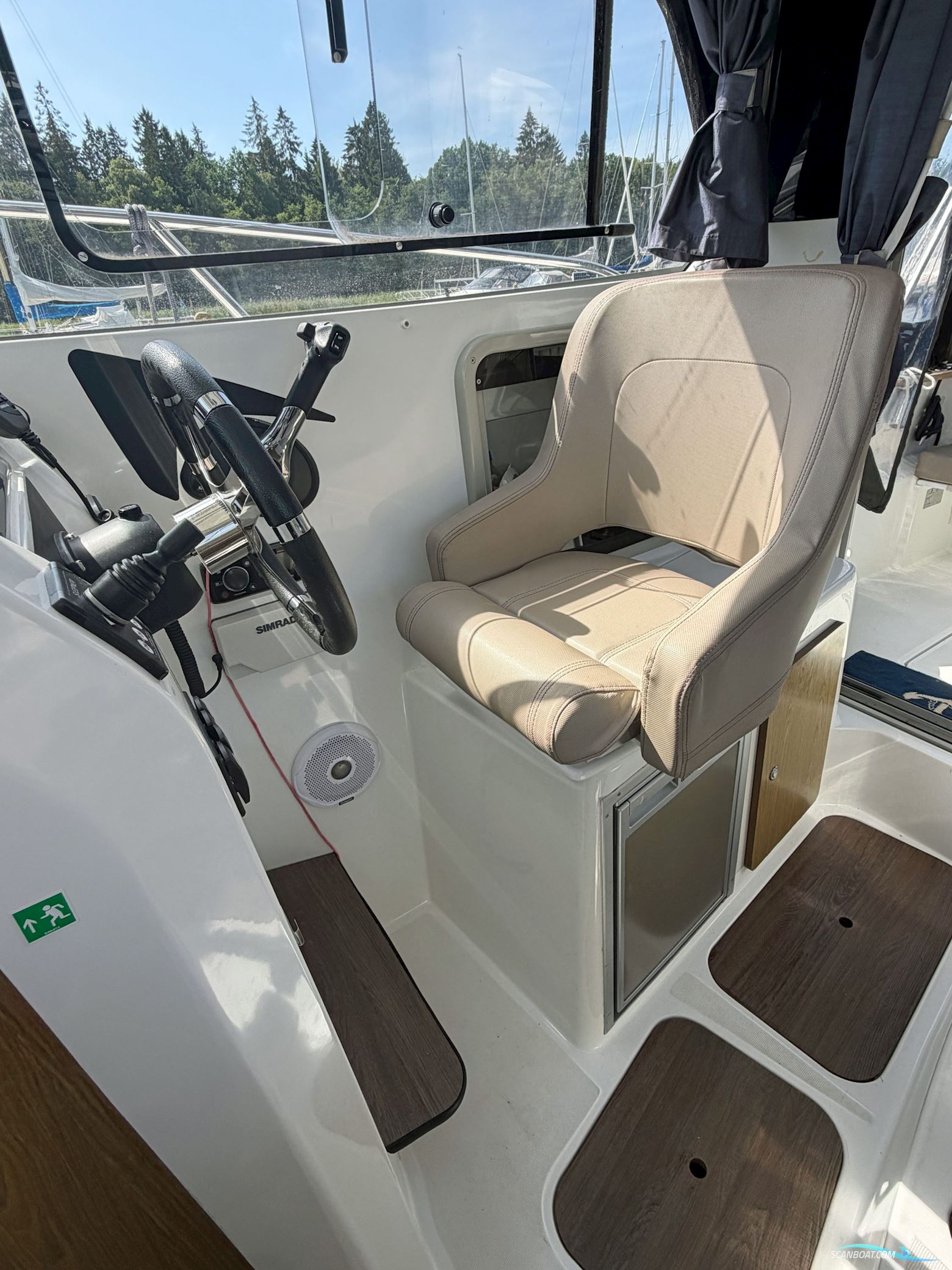 Beneteau Antares 780