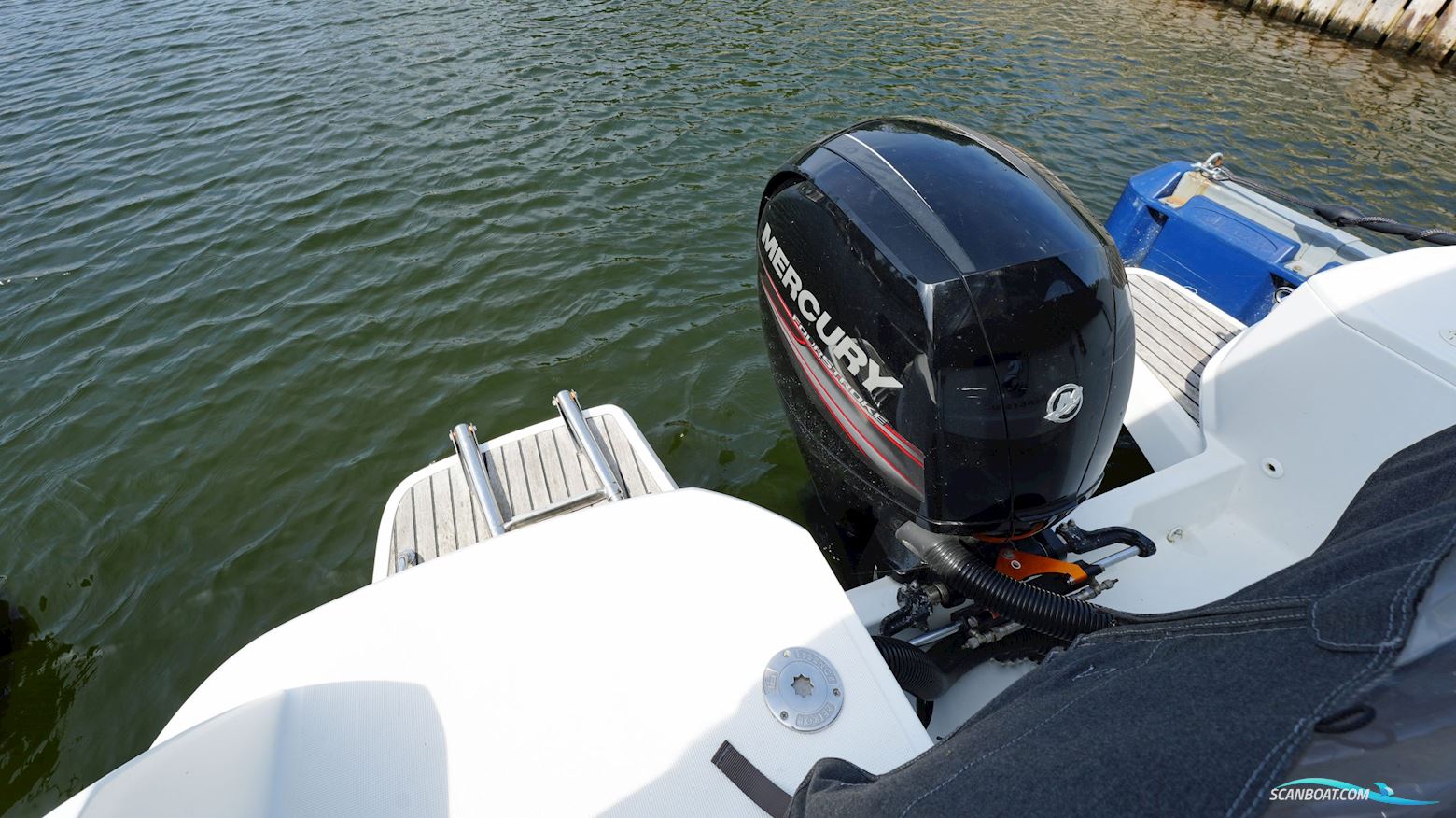 Beneteau Antares 780