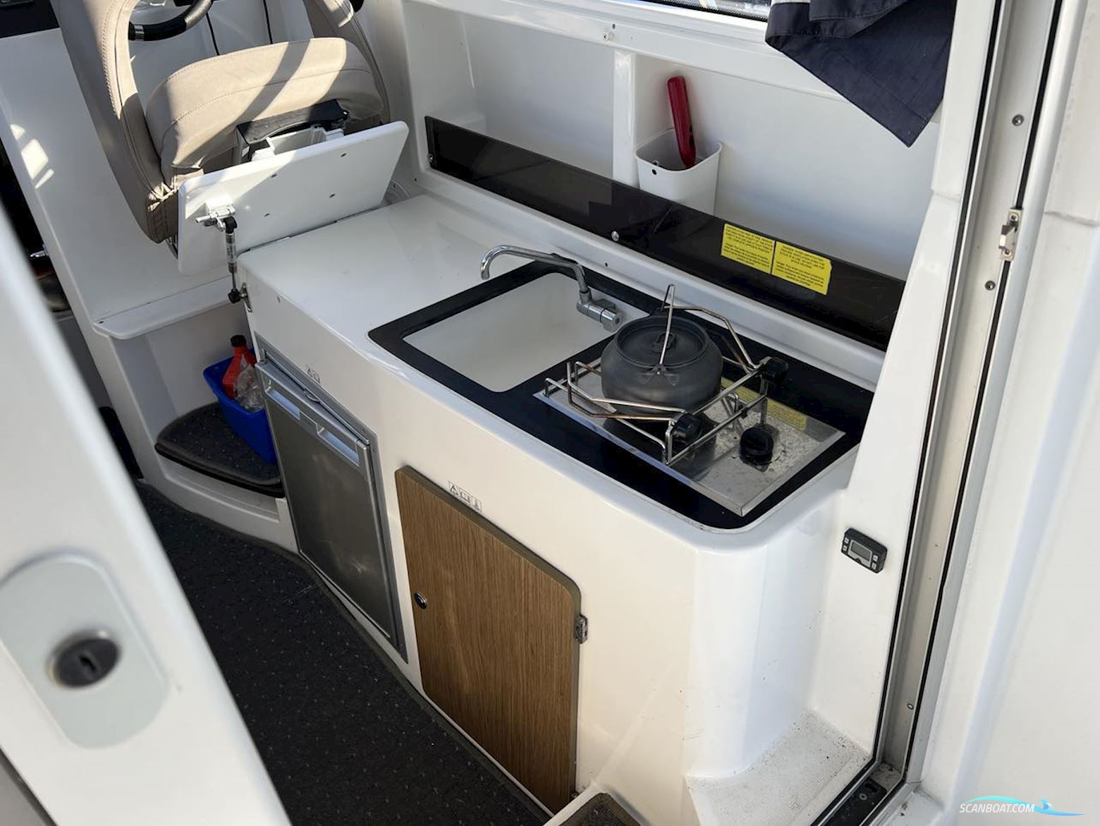Beneteau Antares 8