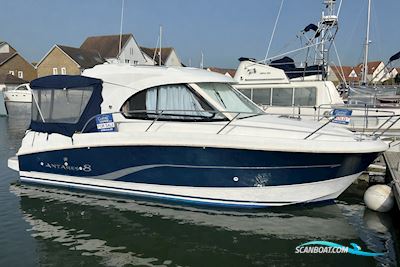Beneteau Antares 8 Motorboten 2009, met Nanni motor, United Kingdom