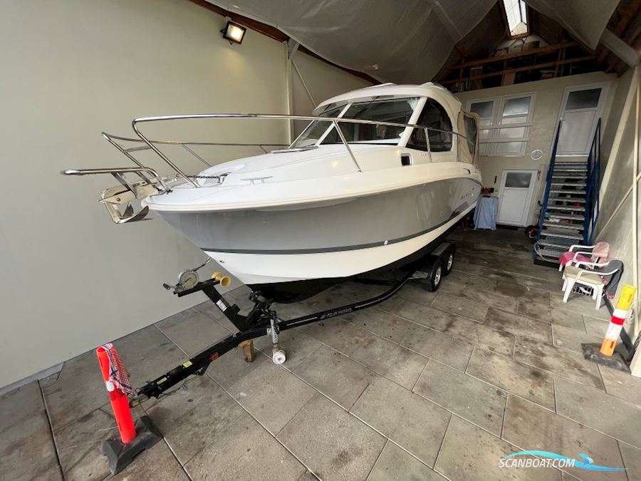 Beneteau Antares 8 Seamotion