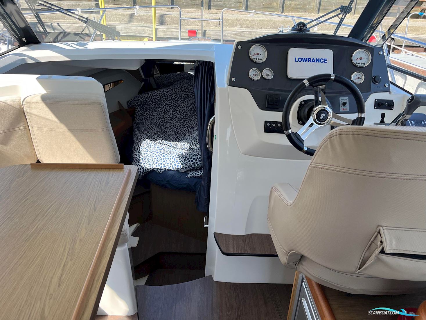 Beneteau Antares 8.80
