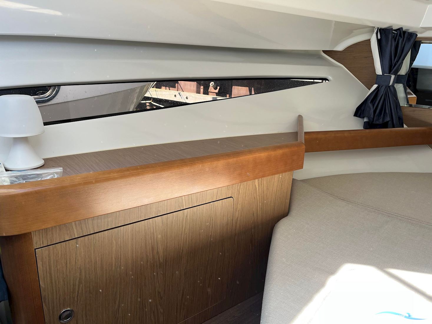 Beneteau Antares 8.80