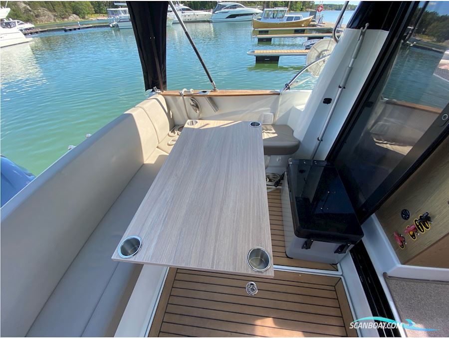 Beneteau Antares 8.80