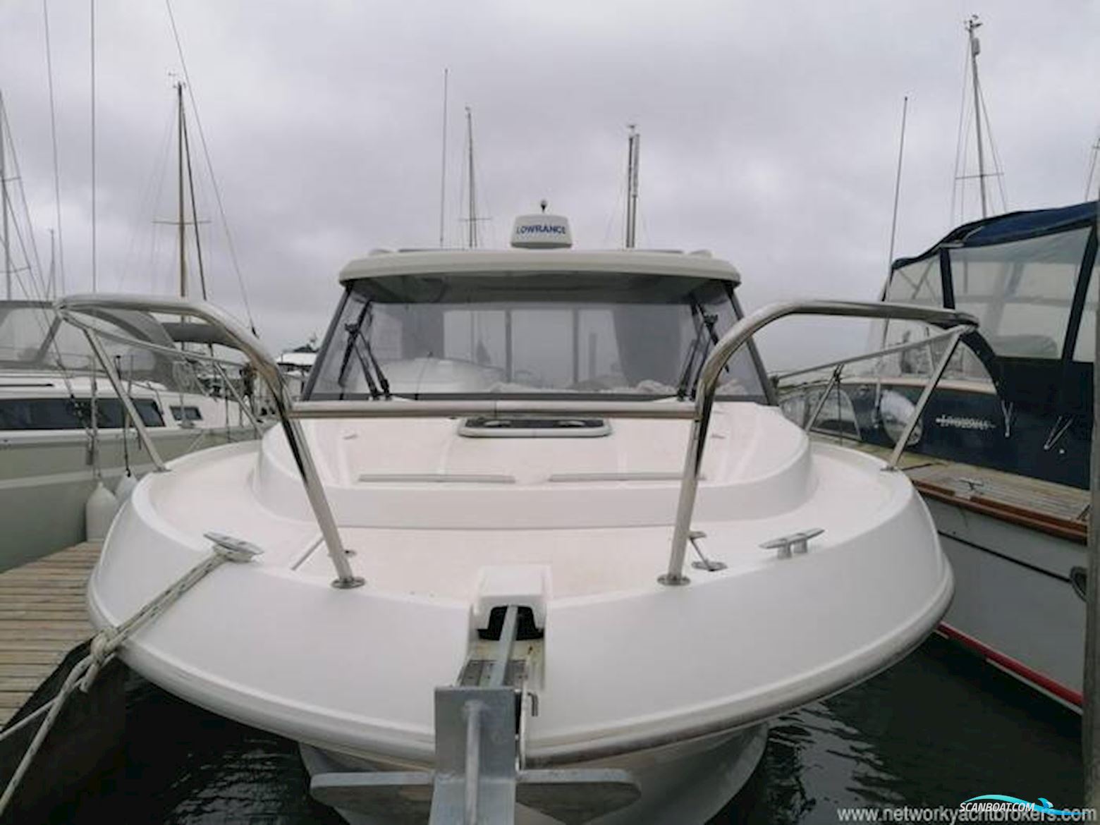 Beneteau Antares 8.80