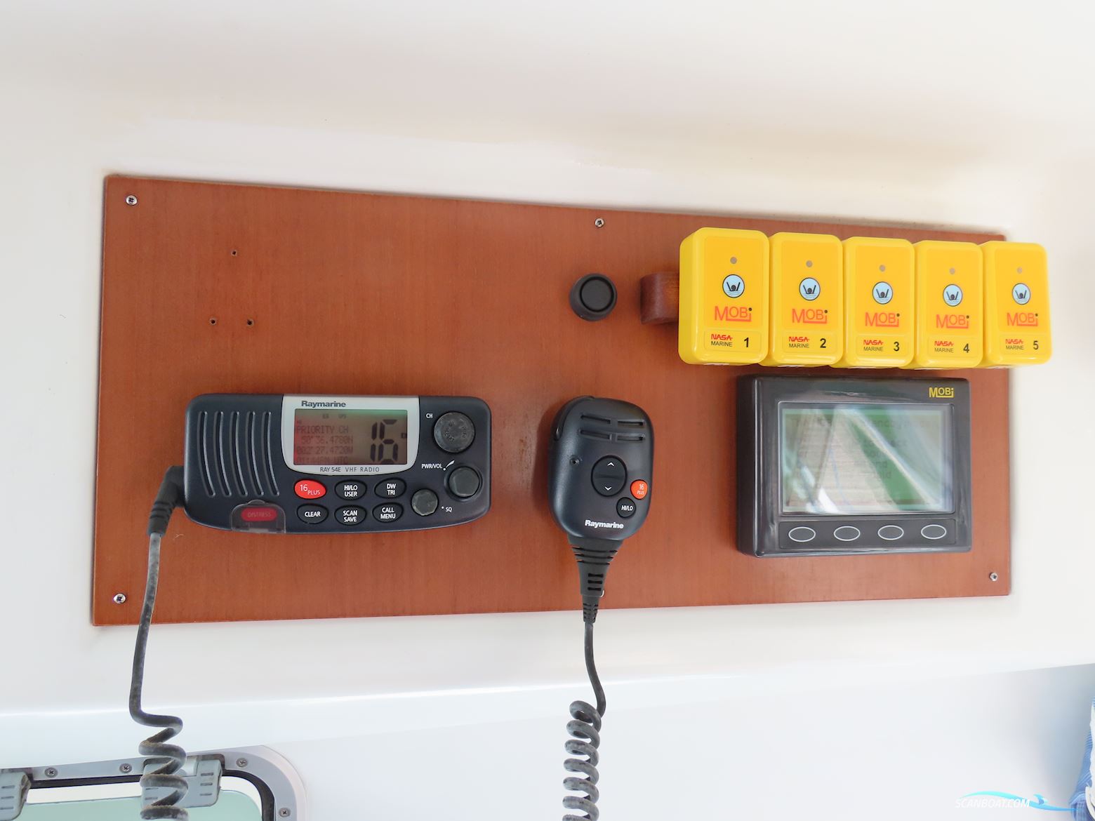 Beneteau Antares 9