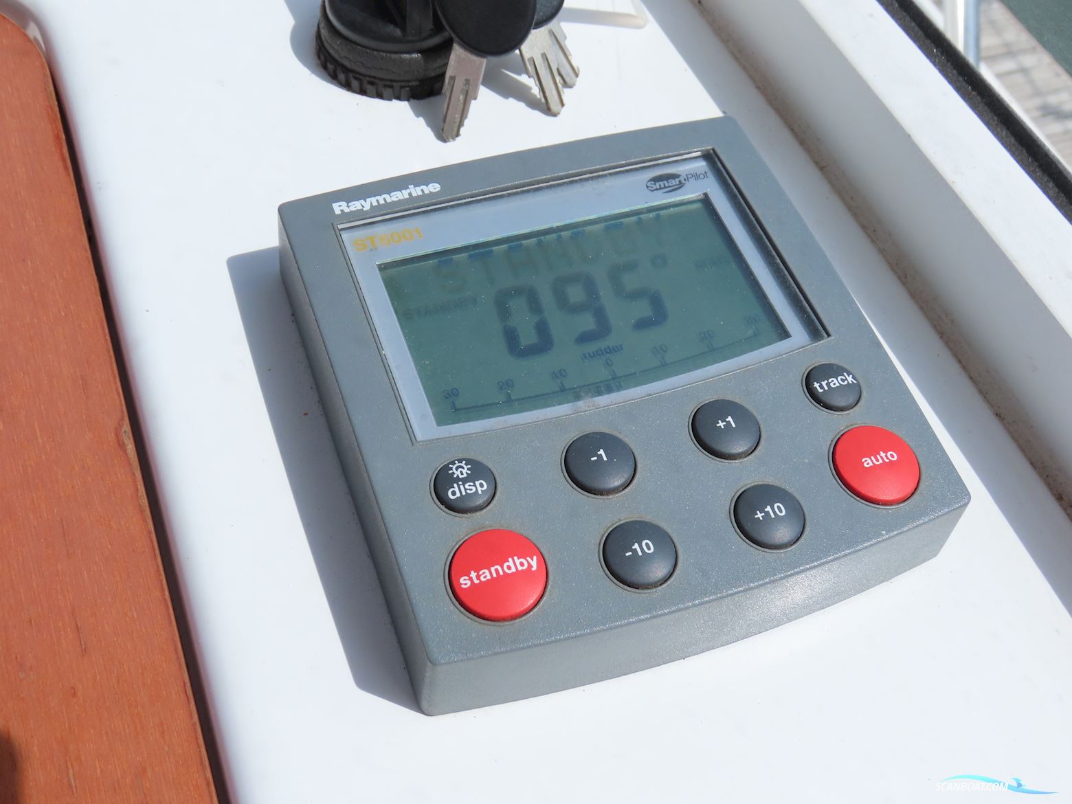 Beneteau Antares 9