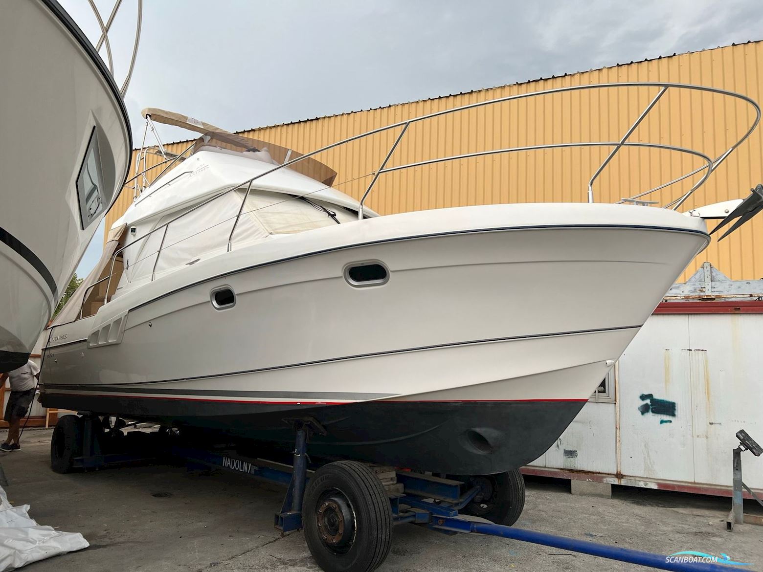 Beneteau Antares 9.80 Flybridge – 2009