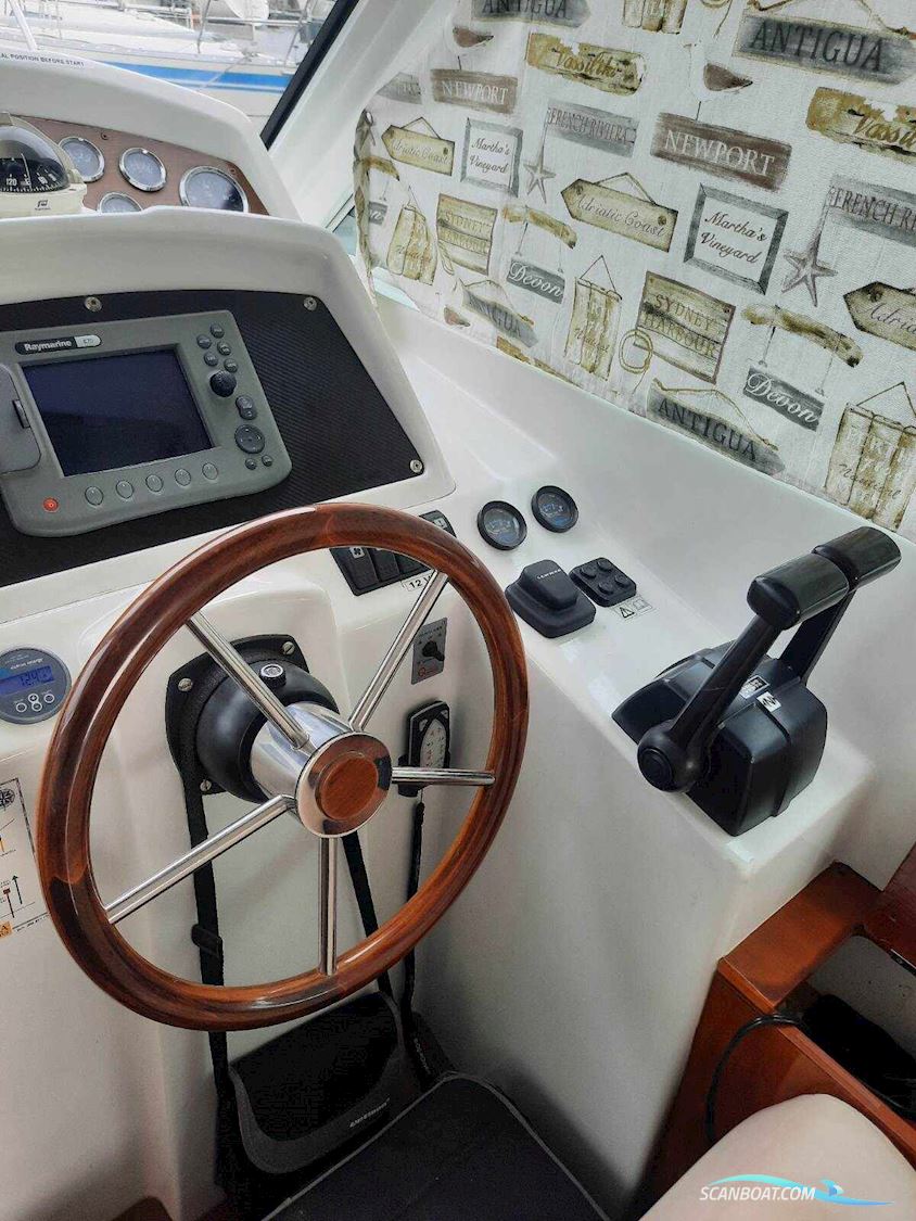 Beneteau Antares 980