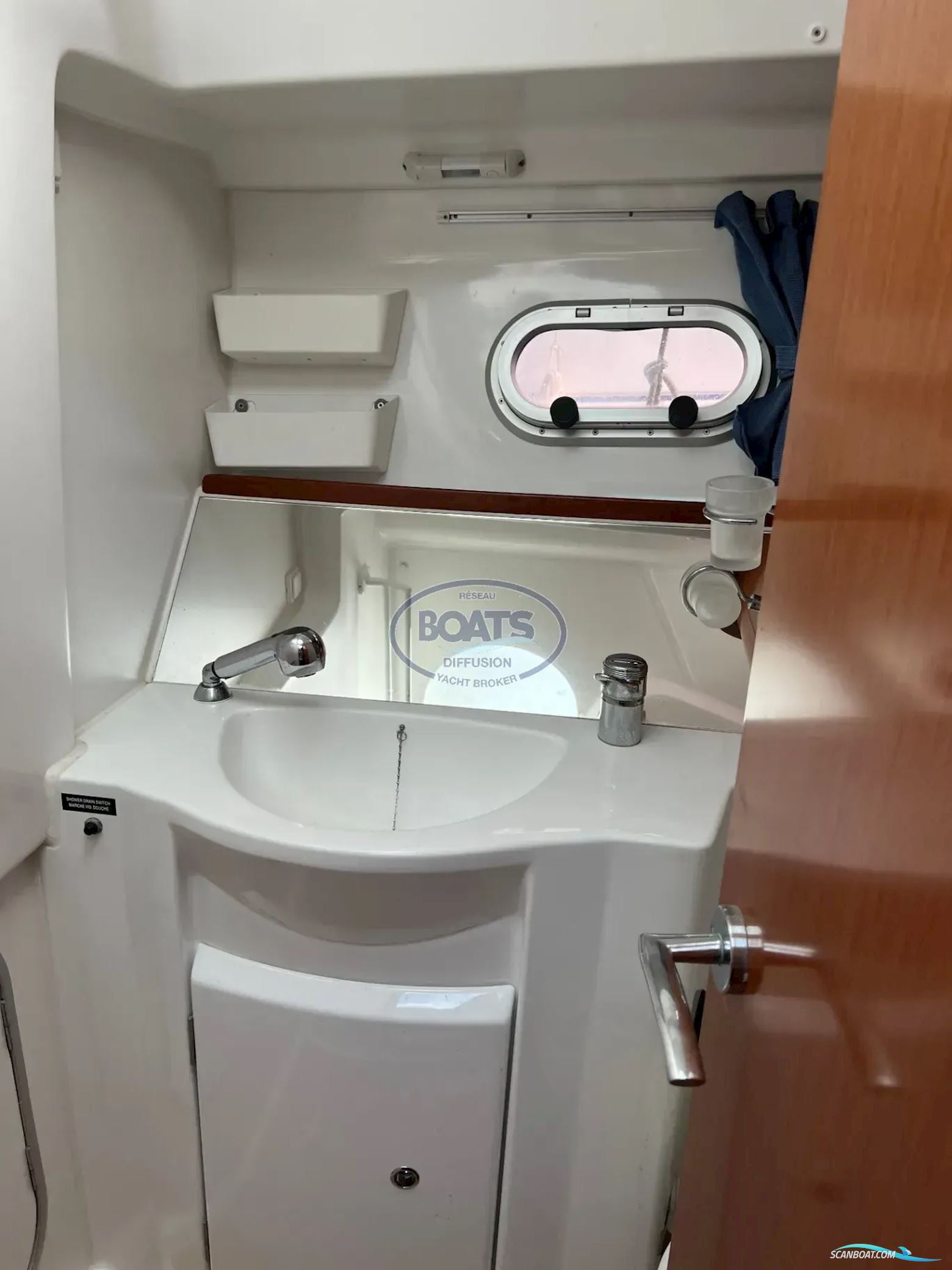 Beneteau ANTARES 9.80