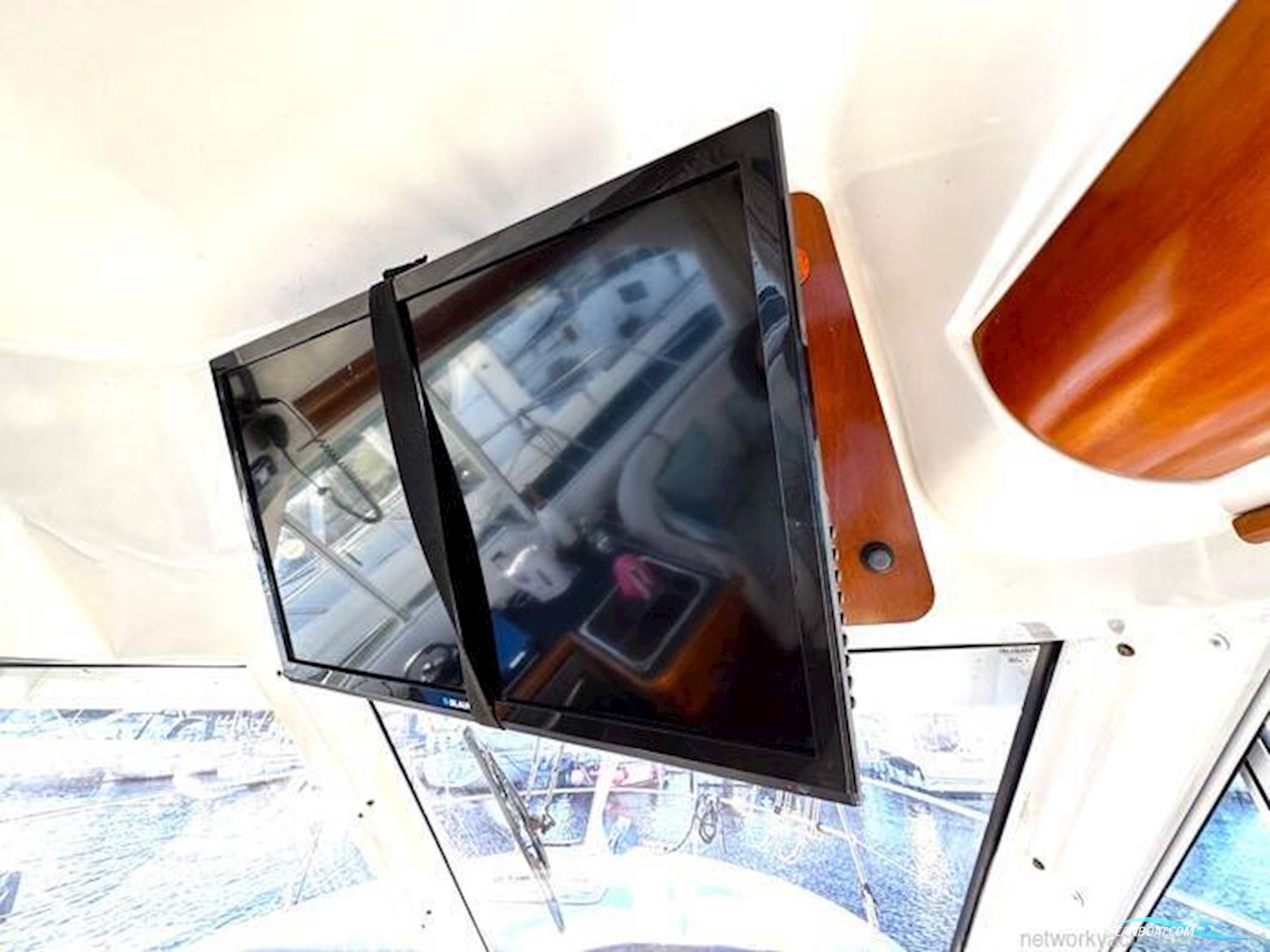 Beneteau Antares 9.80