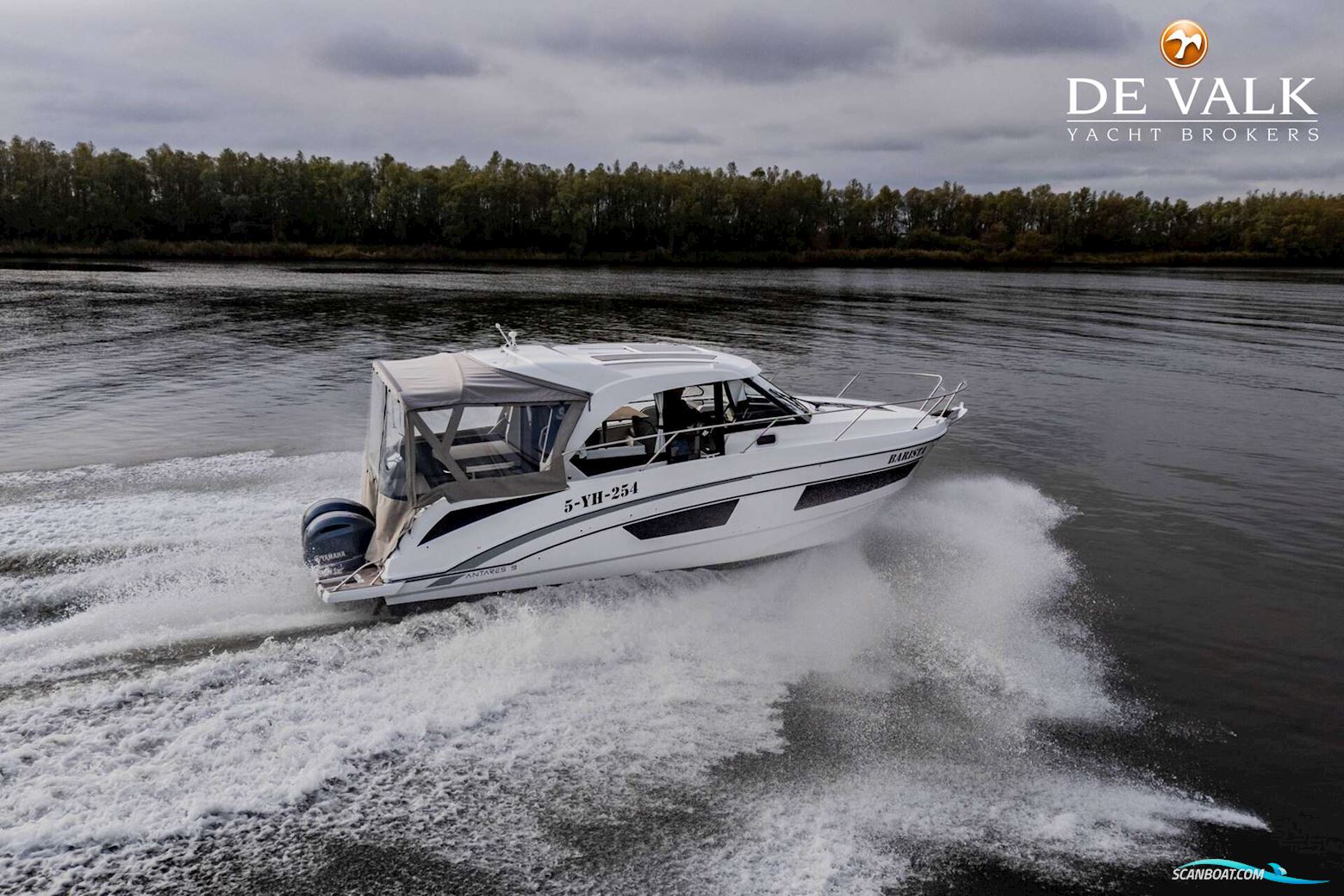 Beneteau Antares Serie 9