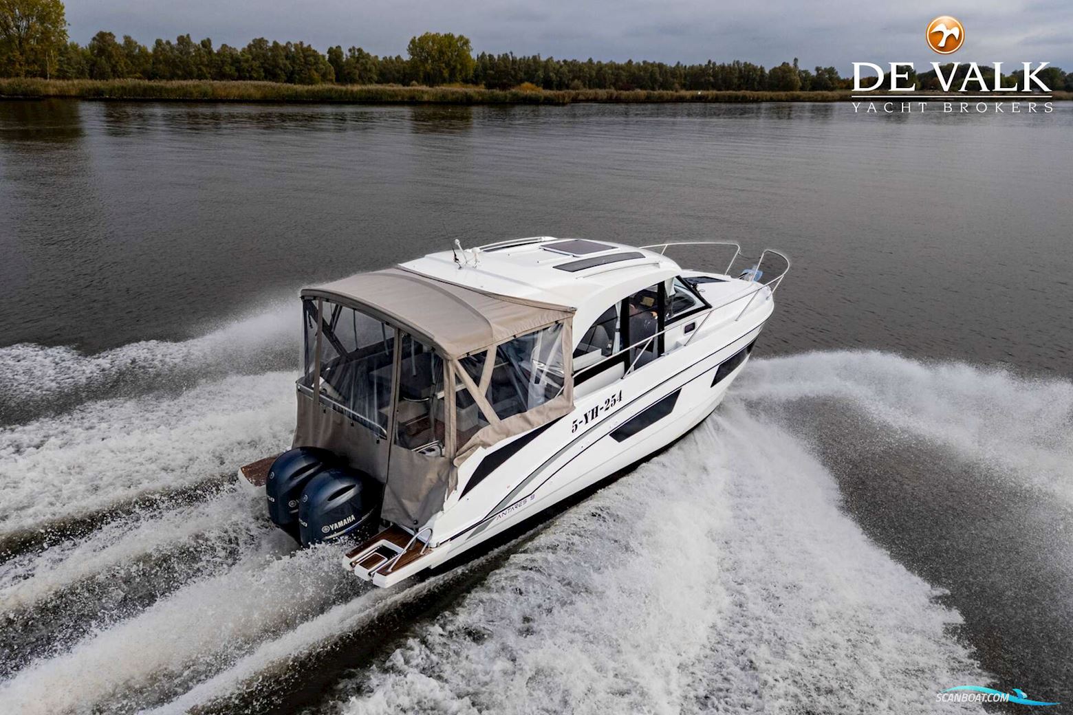 Beneteau Antares Serie 9