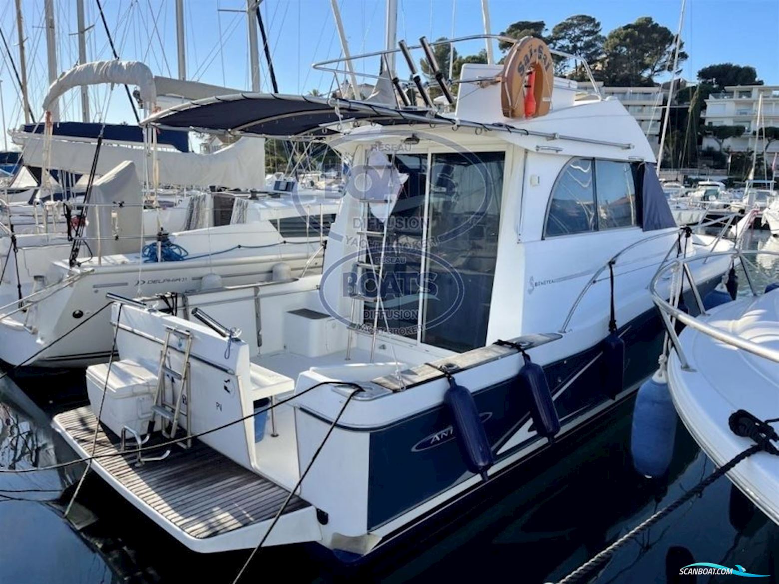 Beneteau Antares Serie 9